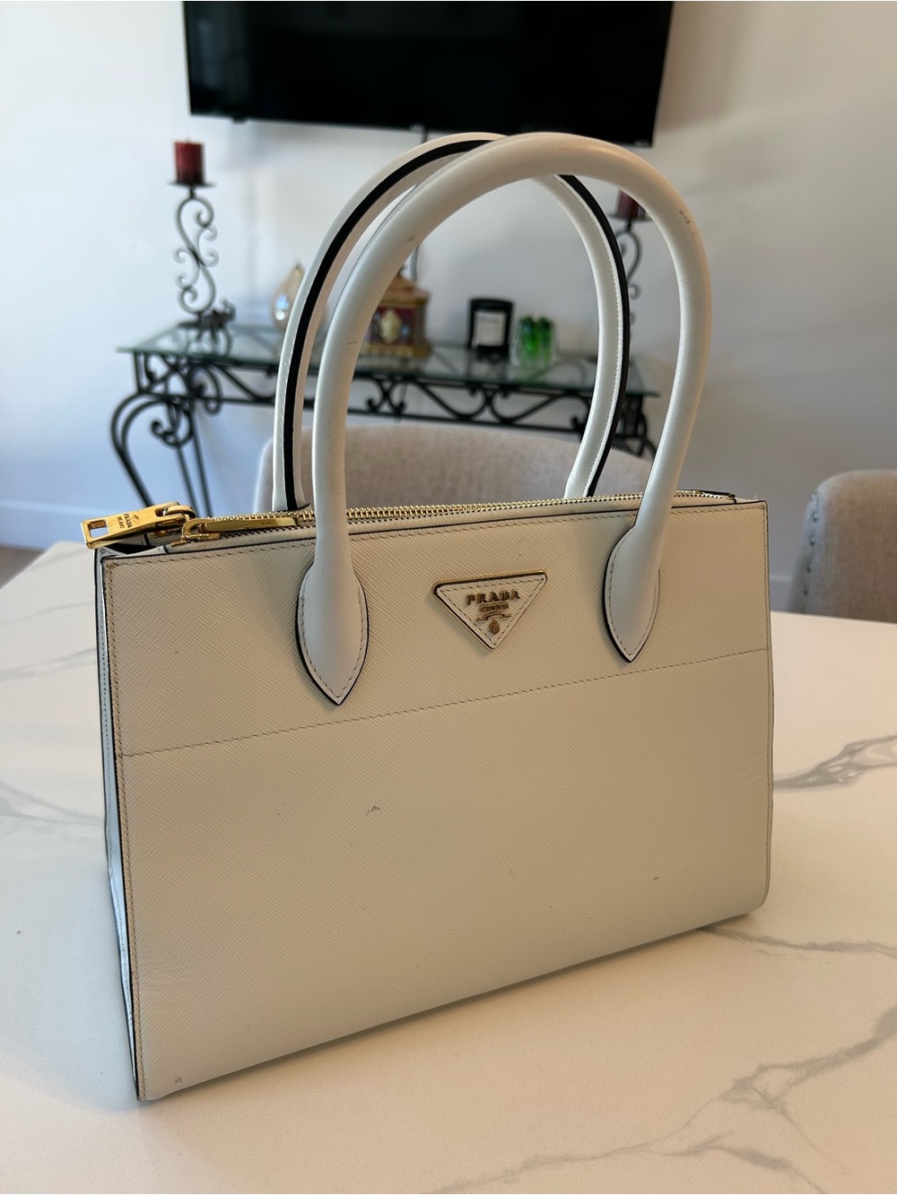 Prada White City Calfskin Saffiano Greche Paradigme Bag. NO SHOULDER STRAP - Picture 4 of 16
